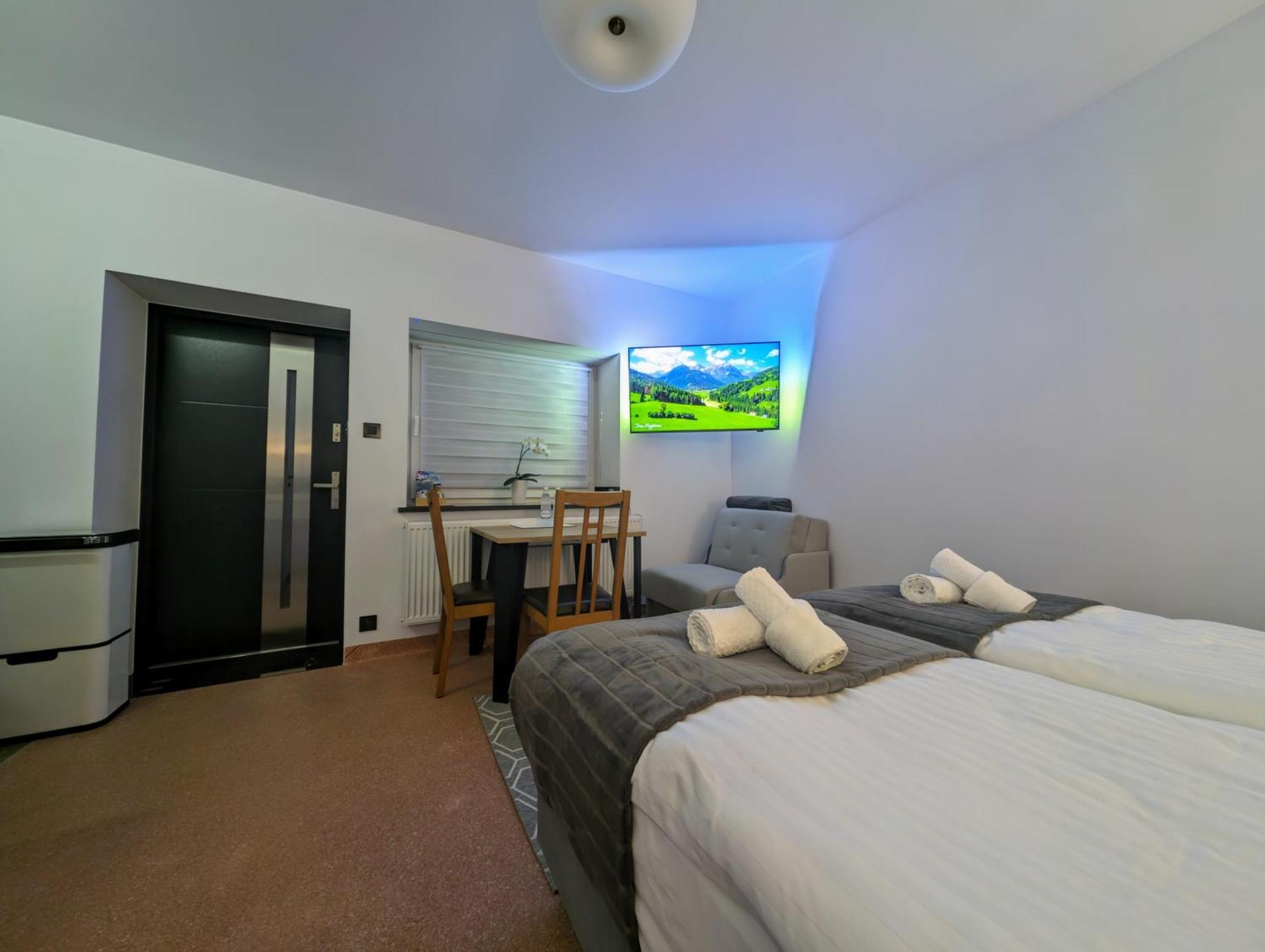 Kiwi Apartament Мушина Екстер'єр фото
